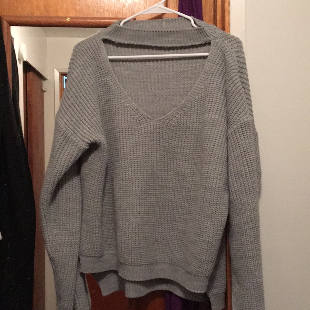 Chocker V Neck Sweater from Boohoo